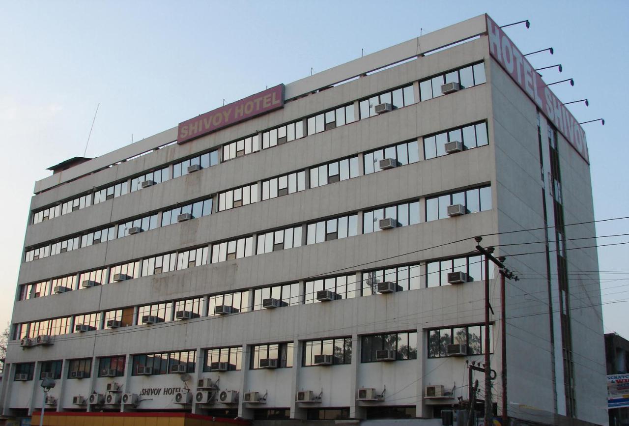 Shivoy Hotel Gorakhpur Bagian luar foto
